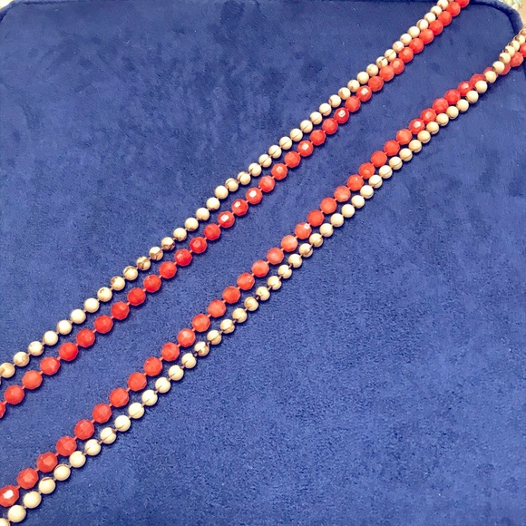 Pair of Vintage Flapper Style Necklaces - Picture 6 of 7